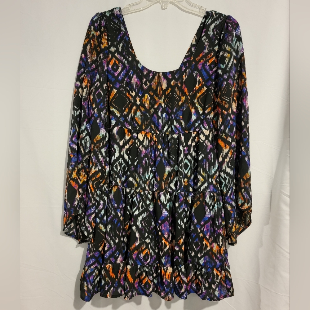 Socialite Dress, Size M